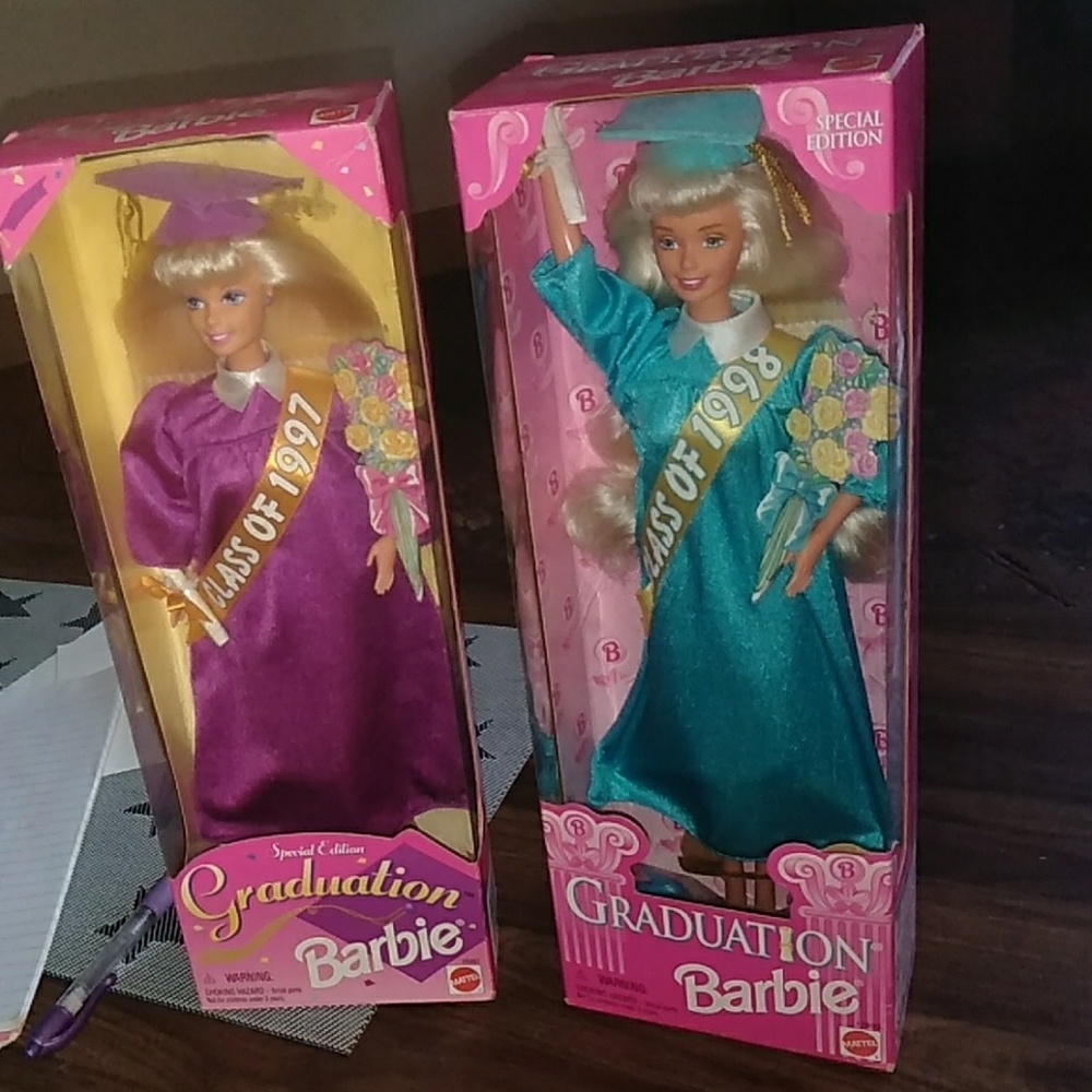 Graduation barbie